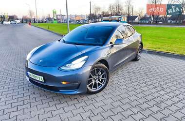 Седан Tesla Model 3 2020 в Житомирі
