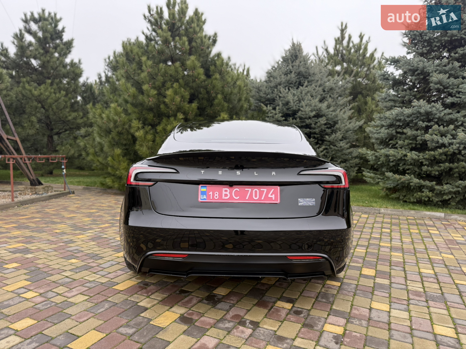 2025 Tesla Model 3 - мініатюра 24