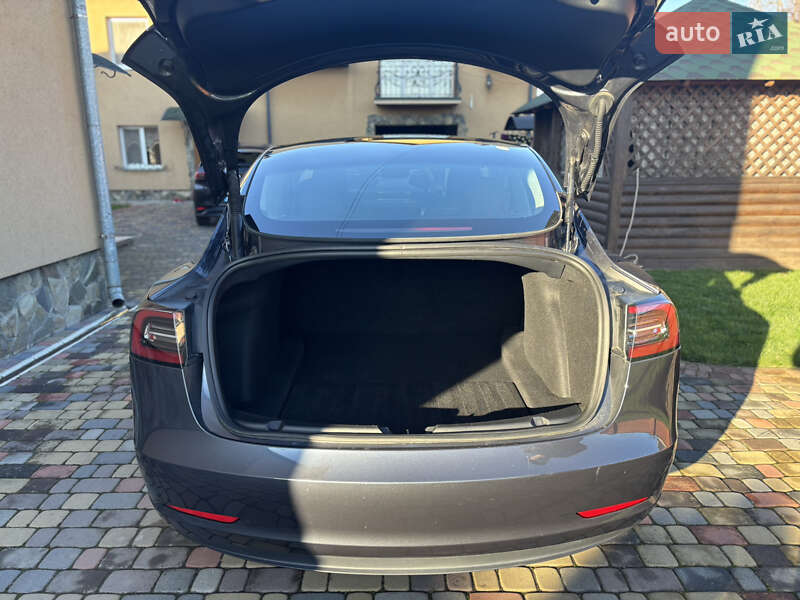 Седан Tesla Model 3 2023 в Ивано-Франковске фото 6 Седан Tesla Model 3 2023 в Ивано-Франковске
