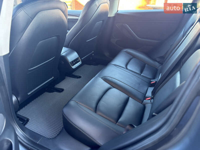 Седан Tesla Model 3 2023 в Ивано-Франковске фото 15 Седан Tesla Model 3 2023 в Ивано-Франковске