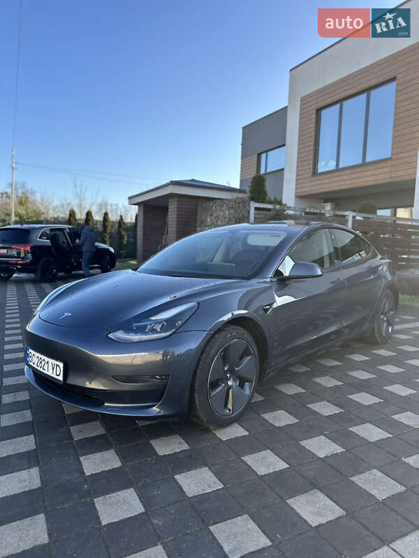 Седан Tesla Model 3 2023 в Стрые фото 2 Седан Tesla Model 3 2023 в Стрые