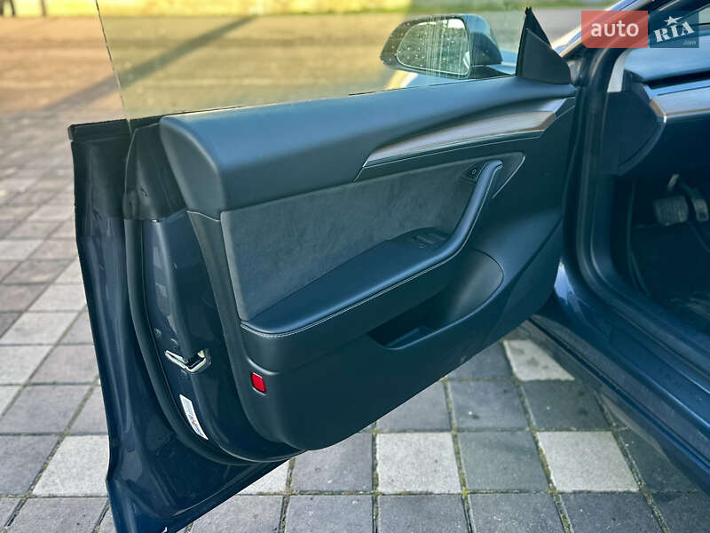 Седан Tesla Model 3 2023 в Стрые фото 22 Седан Tesla Model 3 2023 в Стрые