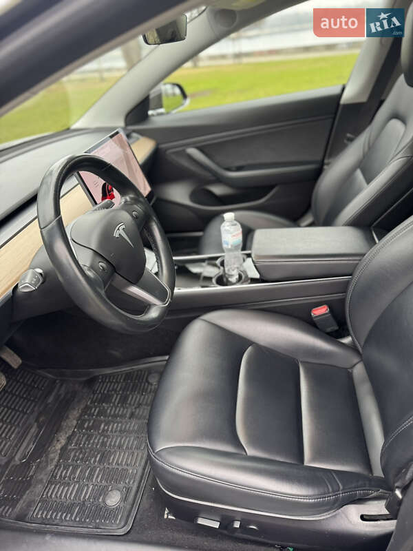 Седан Tesla Model 3 2019 в Києві фото 10 Седан Tesla Model 3 2019 в Києві