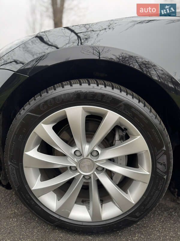 Седан Tesla Model 3 2019 в Києві фото 14 Седан Tesla Model 3 2019 в Києві