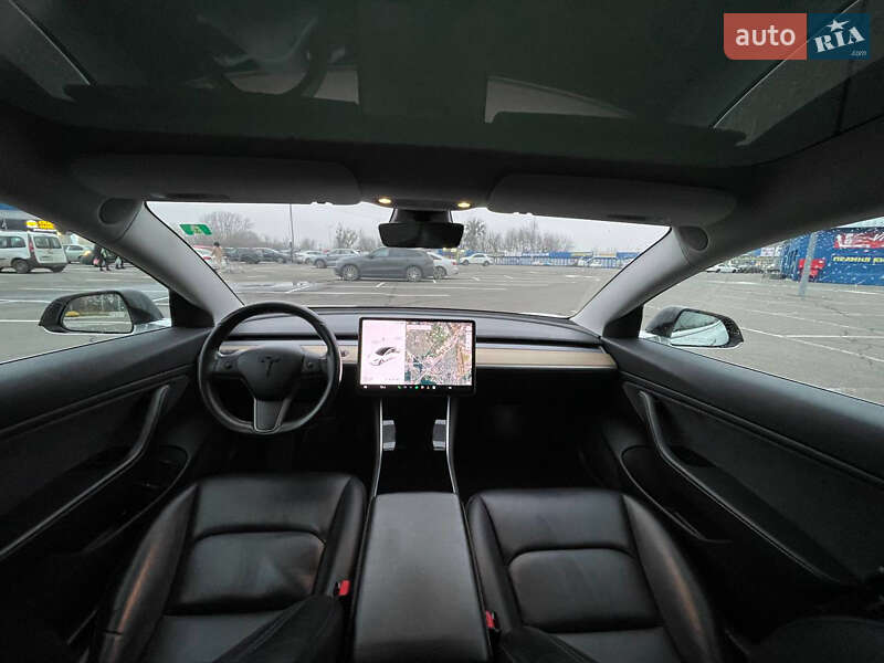 Седан Tesla Model 3 2018 в Киеве фото 14 Седан Tesla Model 3 2018 в Киеве