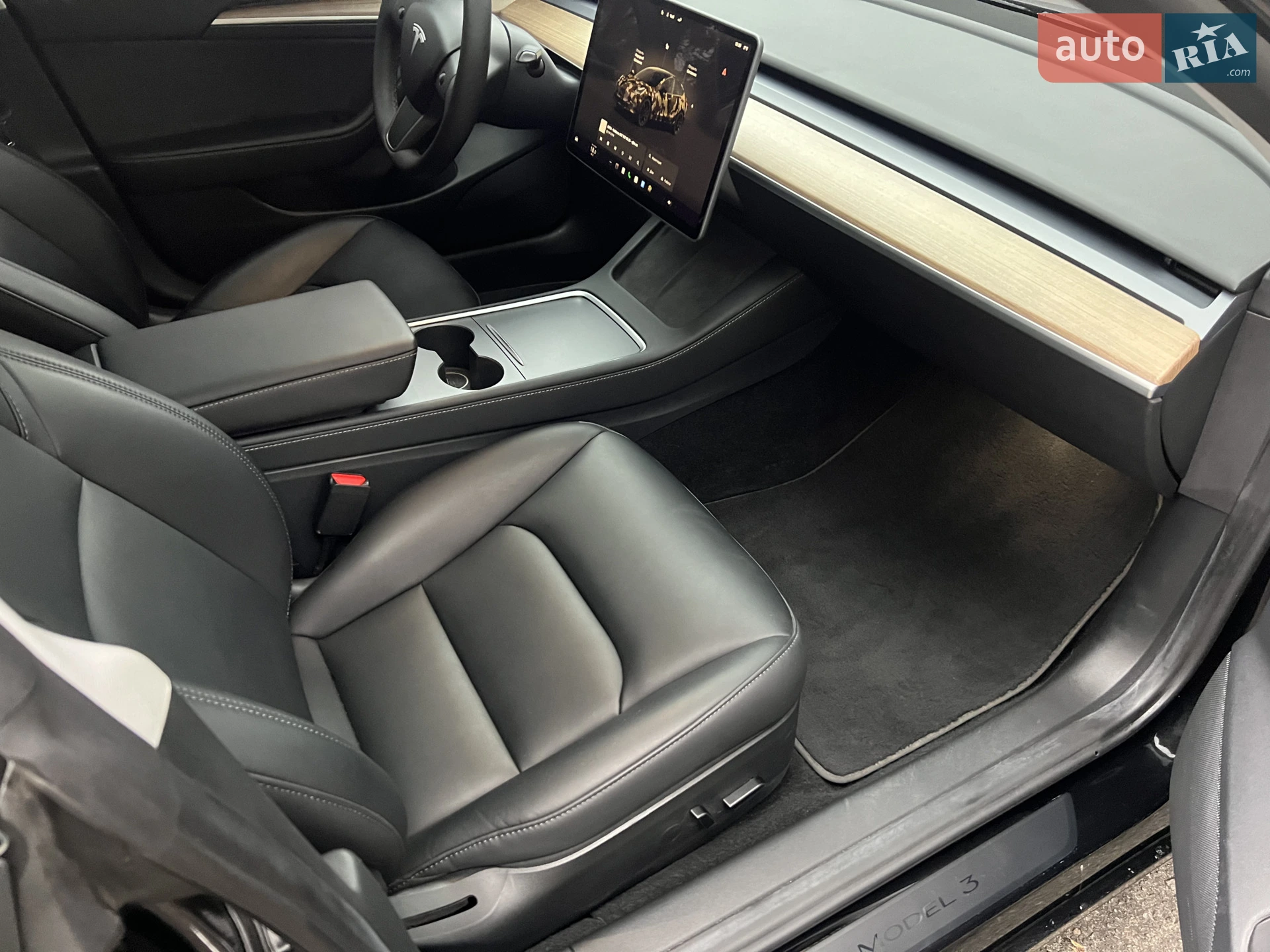 2022 Tesla Model 3 - мініатюра 17