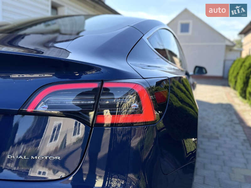 Седан Tesla Model 3 2018 в Дрогобыче фото 26 Седан Tesla Model 3 2018 в Дрогобыче