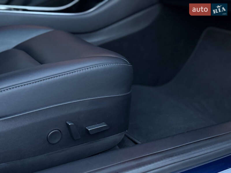 Седан Tesla Model 3 2018 в Дрогобыче фото 102 Седан Tesla Model 3 2018 в Дрогобыче