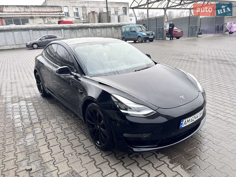 Седан Tesla Model 3 2020 в Житомире фото Седан Tesla Model 3 2020 в Житомире