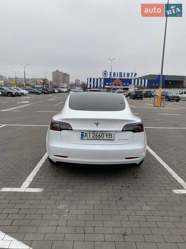 Седан Tesla Model 3 2019 в Белой Церкви