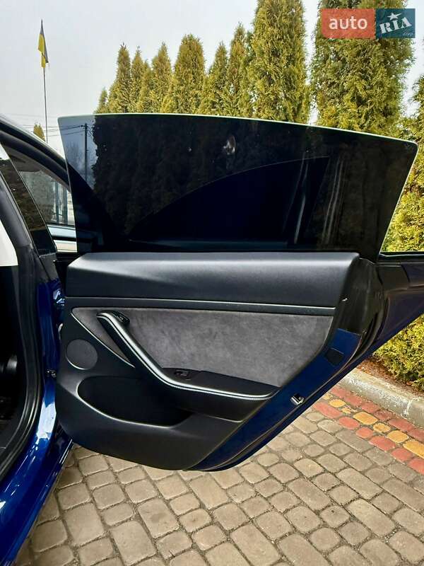 Седан Tesla Model 3 2020 в Дрогобичі фото 75 Седан Tesla Model 3 2020 в Дрогобичі