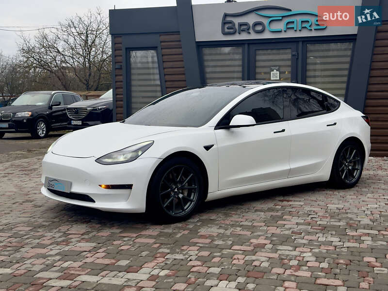 Седан Tesla Model 3 2021 в Виннице фото 5 Седан Tesla Model 3 2021 в Виннице