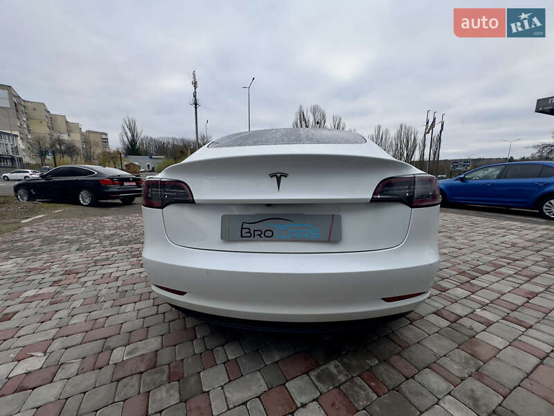 Седан Tesla Model 3 2021 в Виннице фото 41 Седан Tesla Model 3 2021 в Виннице