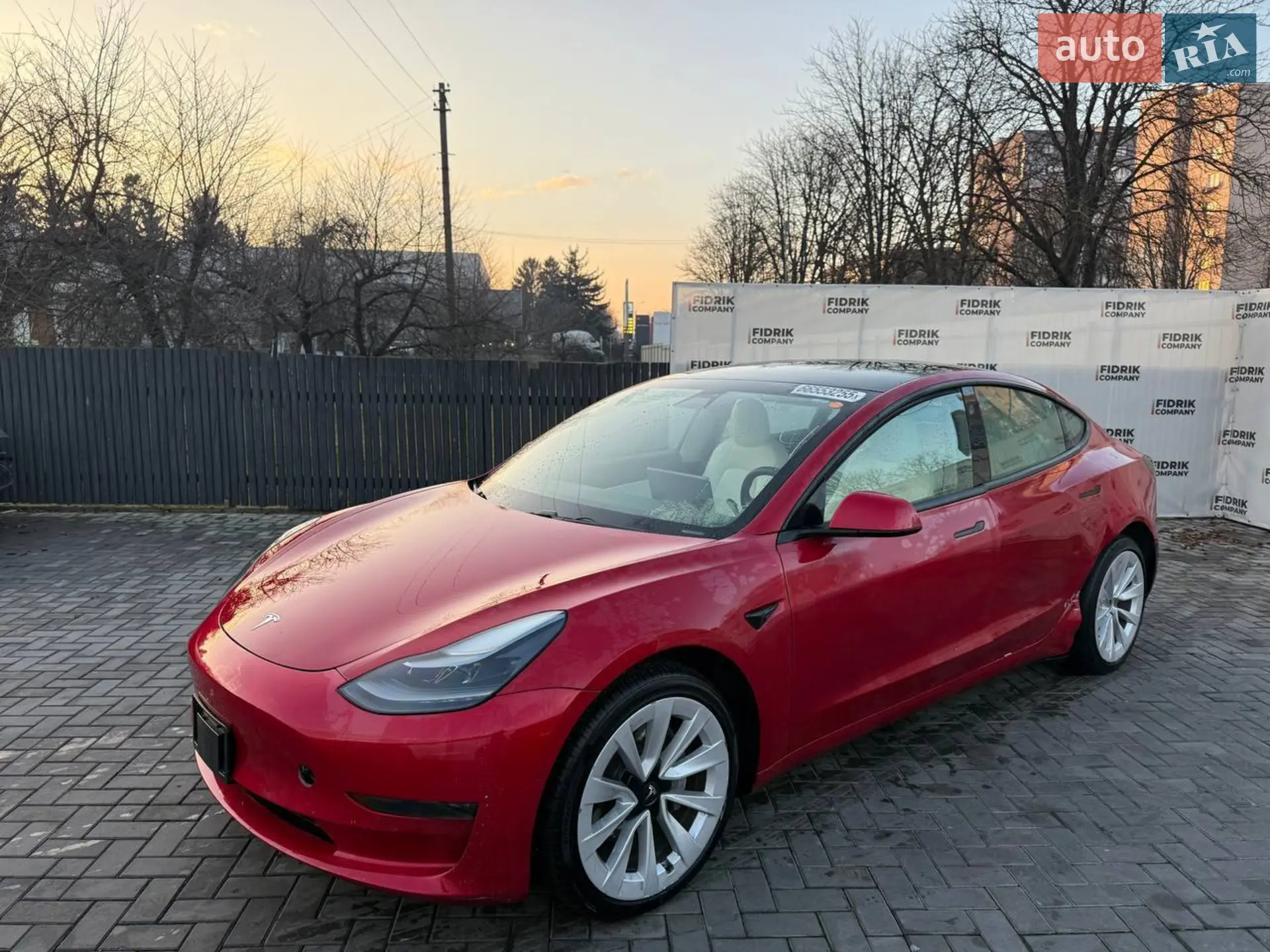 2021 Tesla Model 3 - мініатюра 3