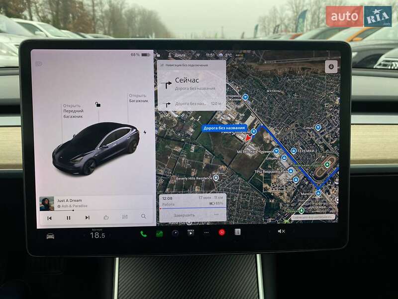 Седан Tesla Model 3 2019 в Киеве