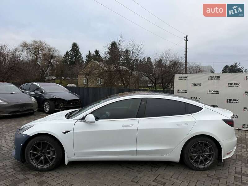 Седан Tesla Model 3 2018 в Луцке фото 19 Седан Tesla Model 3 2018 в Луцке