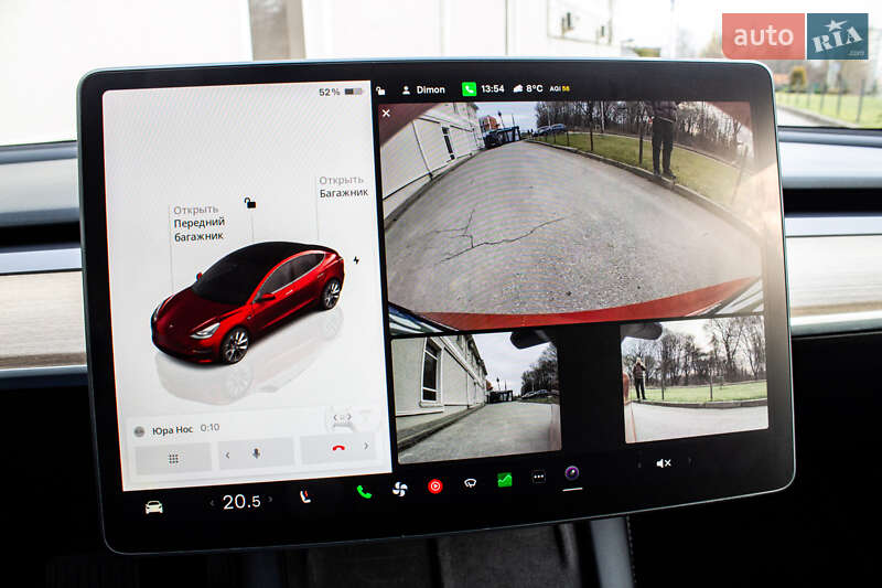 Седан Tesla Model 3 2023 в Львове