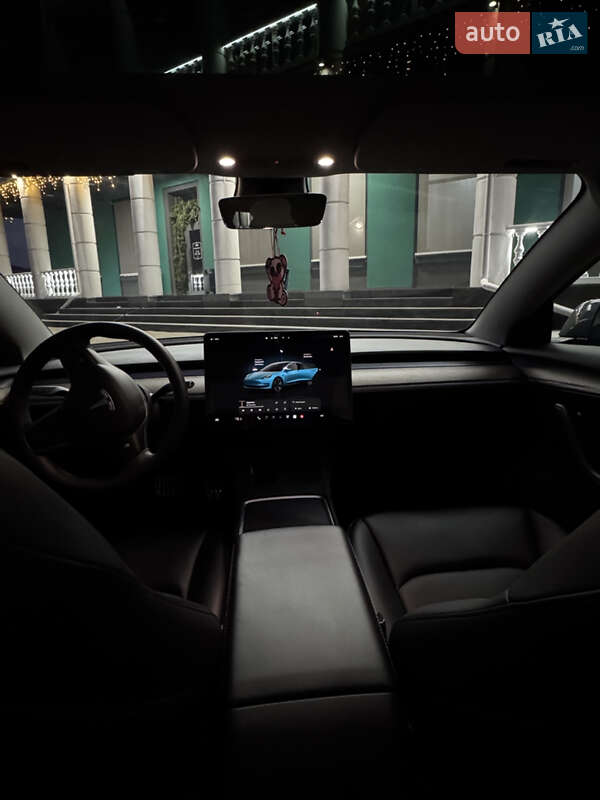Седан Tesla Model 3 2023 в Черкассах фото 8 Седан Tesla Model 3 2023 в Черкассах