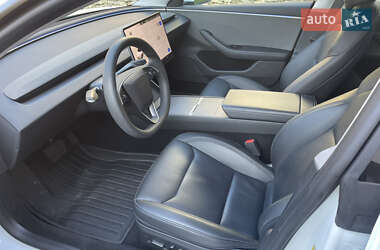 Седан Tesla Model 3 2024 в Острозі фото 12 Седан Tesla Model 3 2024 в Острозі