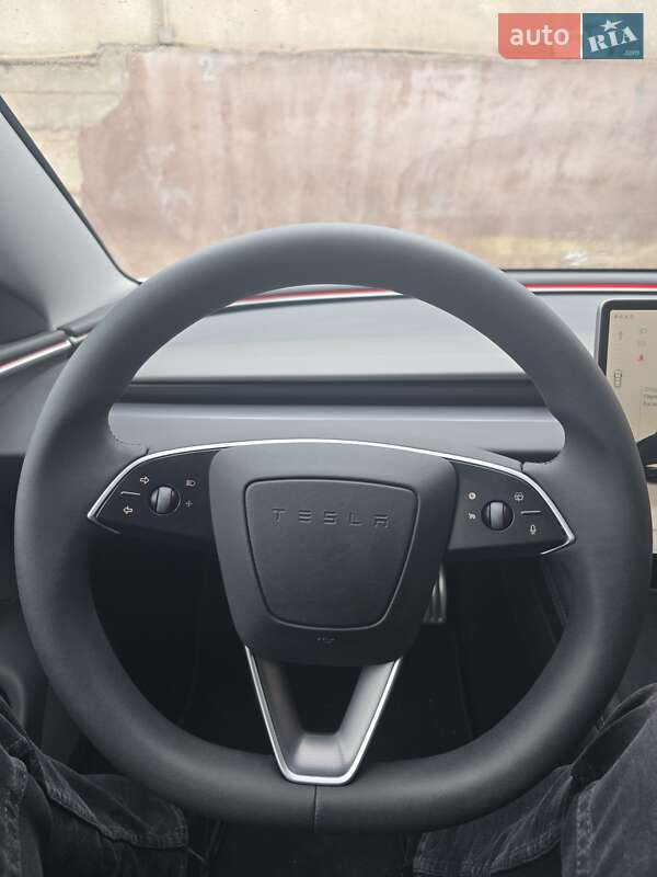 Седан Tesla Model 3 2024 в Києві фото 13 Седан Tesla Model 3 2024 в Києві