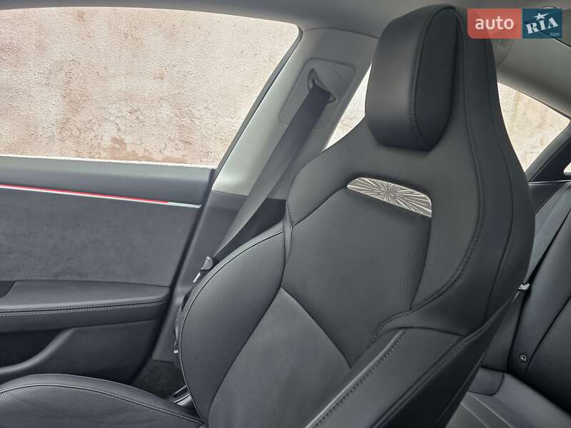 Седан Tesla Model 3 2024 в Києві фото 14 Седан Tesla Model 3 2024 в Києві