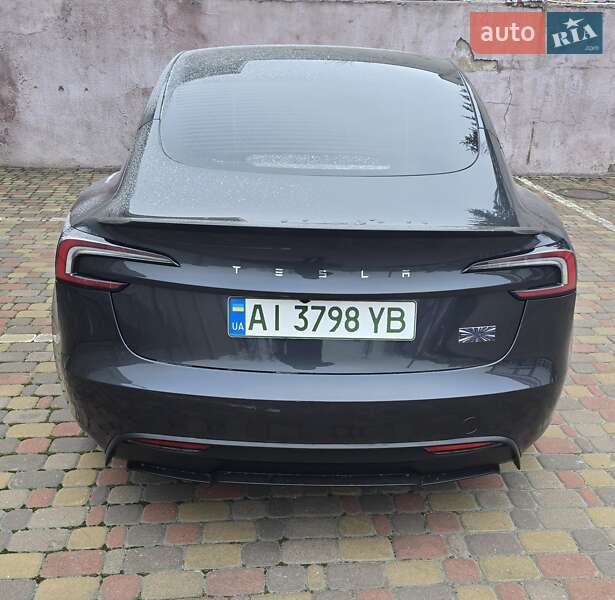 Седан Tesla Model 3 2024 в Києві фото 10 Седан Tesla Model 3 2024 в Києві