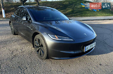 Седан Tesla Model 3 2024 в Кропивницком