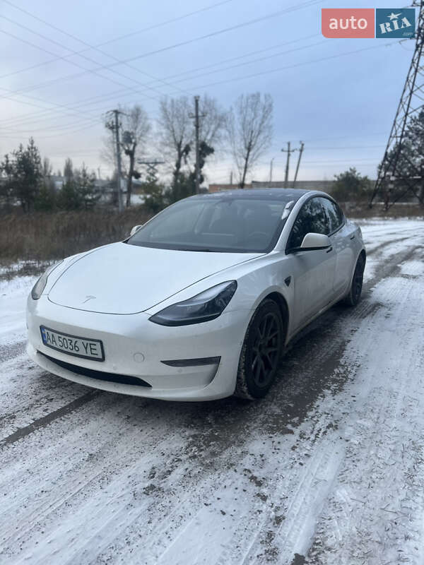 Седан Tesla Model 3 2022 в Києві фото 26 Седан Tesla Model 3 2022 в Києві
