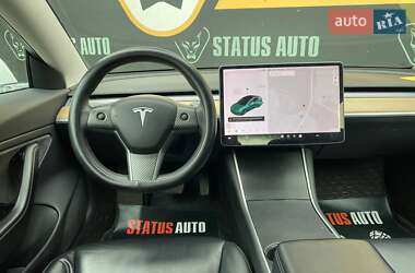 Седан Tesla Model 3 2020 в Хмельницькому