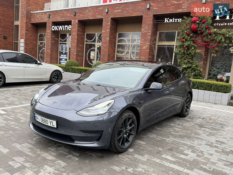 Седан Tesla Model 3 2019 в Києві