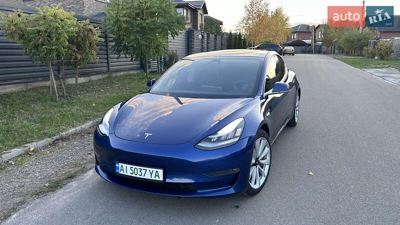 Tesla Model 3 2019