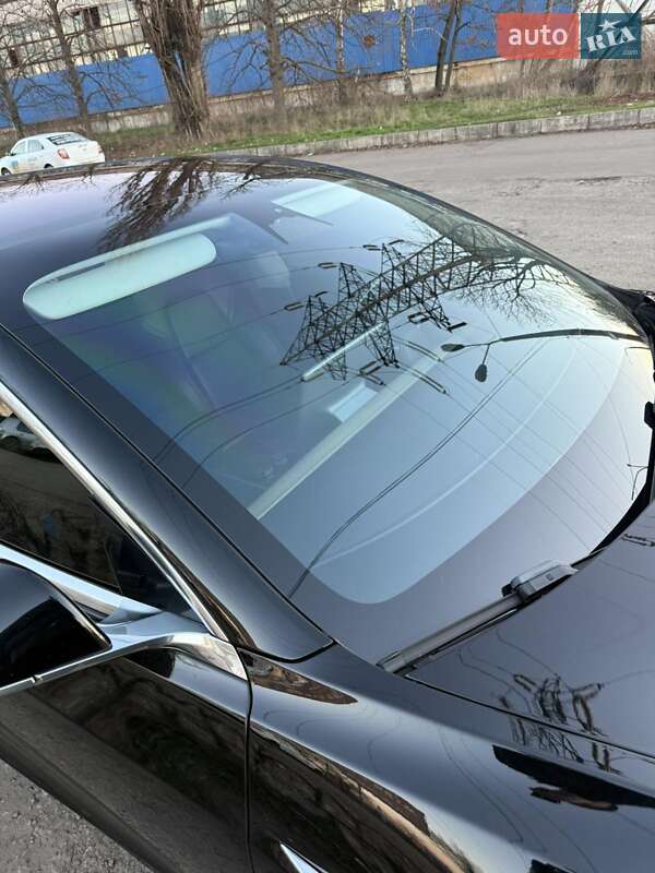 Седан Tesla Model 3 2019 в Кривом Роге