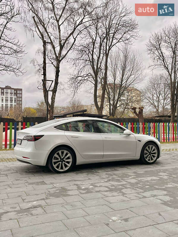 Седан Tesla Model 3 2020 в Івано-Франківську фото 8 Седан Tesla Model 3 2020 в Івано-Франківську