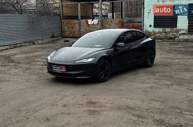 Седан Tesla Model 3 2024 в Харькове