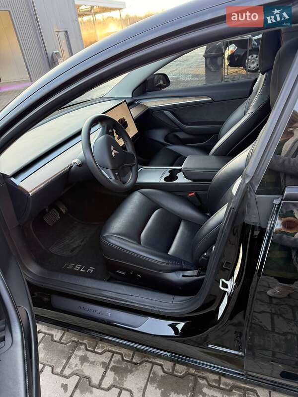 Седан Tesla Model 3 2022 в Львове фото 3 Седан Tesla Model 3 2022 в Львове