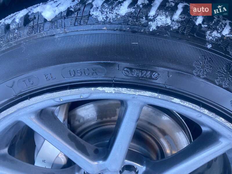 Седан Tesla Model 3 2019 в Киеве