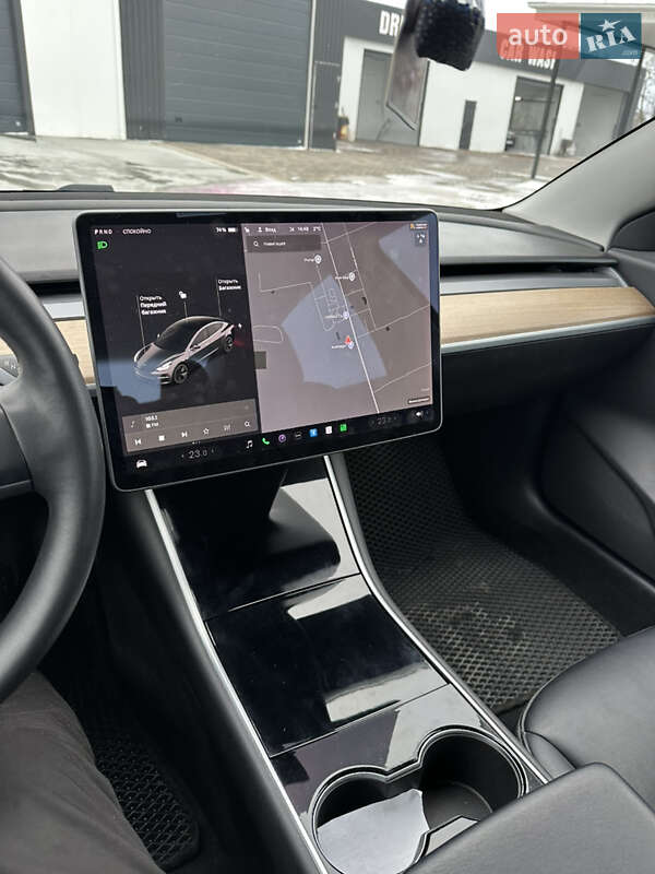 Седан Tesla Model 3 2019 в Киеве фото 24 Седан Tesla Model 3 2019 в Киеве
