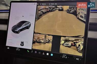 Седан Tesla Model 3 2024 в Николаеве