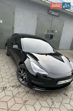 Седан Tesla Model 3 2023 в Одессе