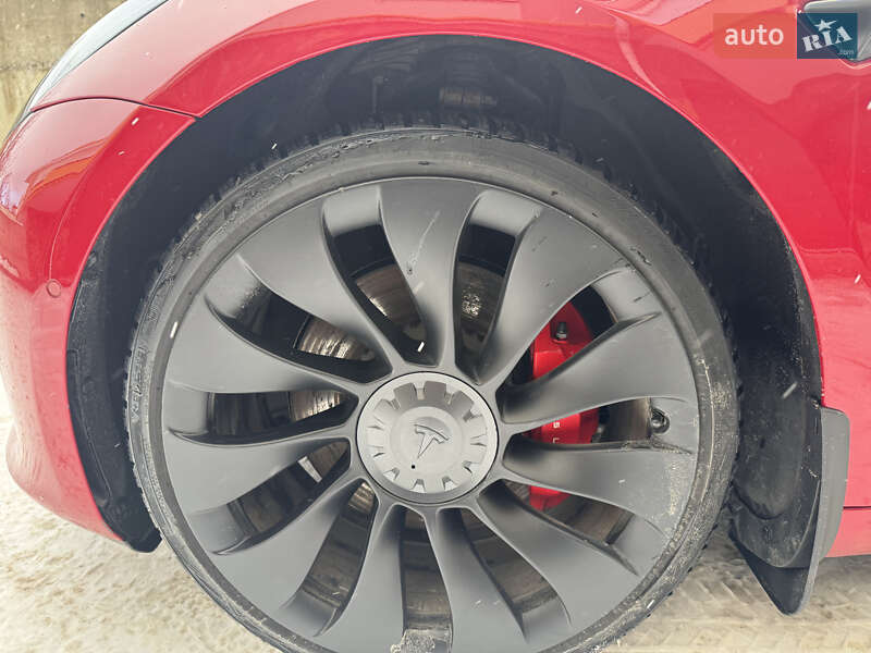 Седан Tesla Model 3 2021 в Львове фото 10 Седан Tesla Model 3 2021 в Львове