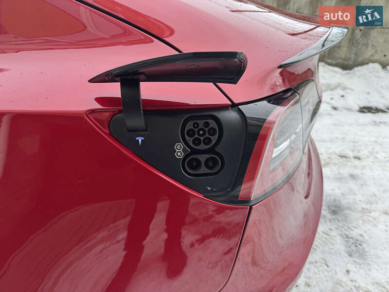 Седан Tesla Model 3 2021 в Львове фото 20 Седан Tesla Model 3 2021 в Львове