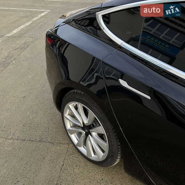 Седан Tesla Model 3 2020 в Ужгороде фото 12 Седан Tesla Model 3 2020 в Ужгороде