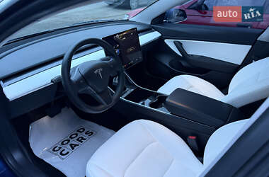Седан Tesla Model 3 2020 в Одессе