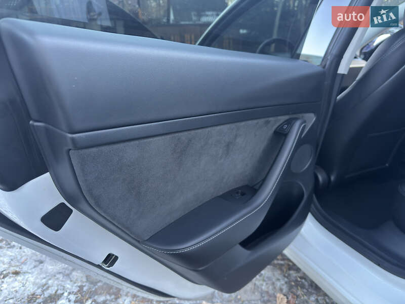 Седан Tesla Model 3 2021 в Трускавце фото 17 Седан Tesla Model 3 2021 в Трускавце