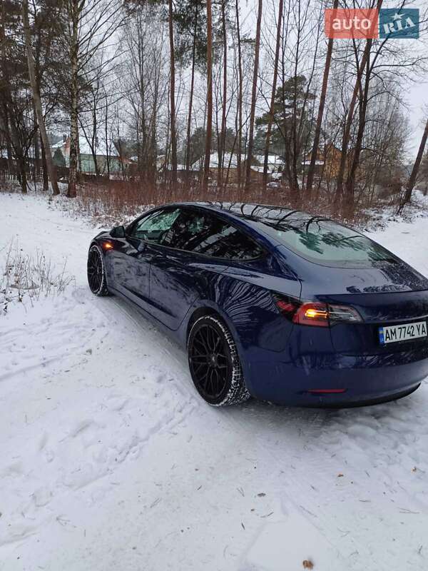 Седан Tesla Model 3 2019 в Житомирі фото 20 Седан Tesla Model 3 2019 в Житомирі