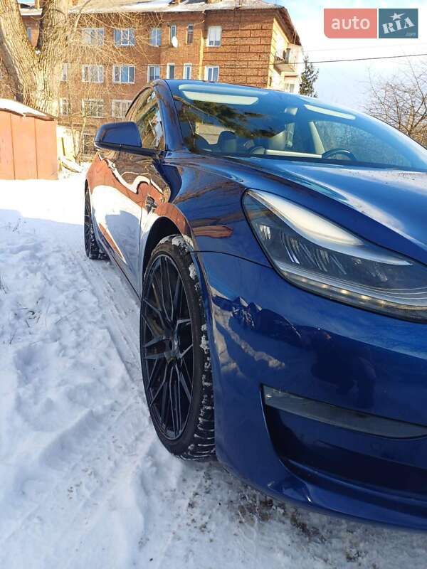 Седан Tesla Model 3 2019 в Житомирі фото 25 Седан Tesla Model 3 2019 в Житомирі