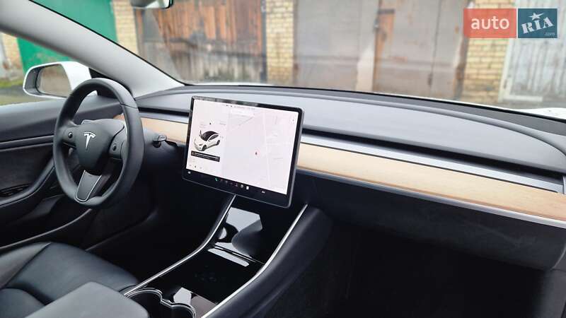 Седан Tesla Model 3 2020 в Києві фото 10 Седан Tesla Model 3 2020 в Києві