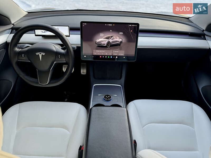 Седан Tesla Model 3 2022 в Харькове