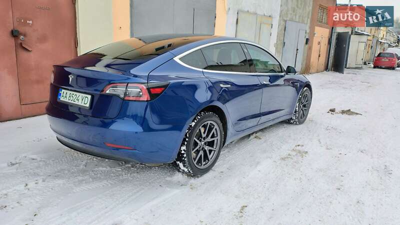 Седан Tesla Model 3 2019 в Києві фото 2 Седан Tesla Model 3 2019 в Києві
