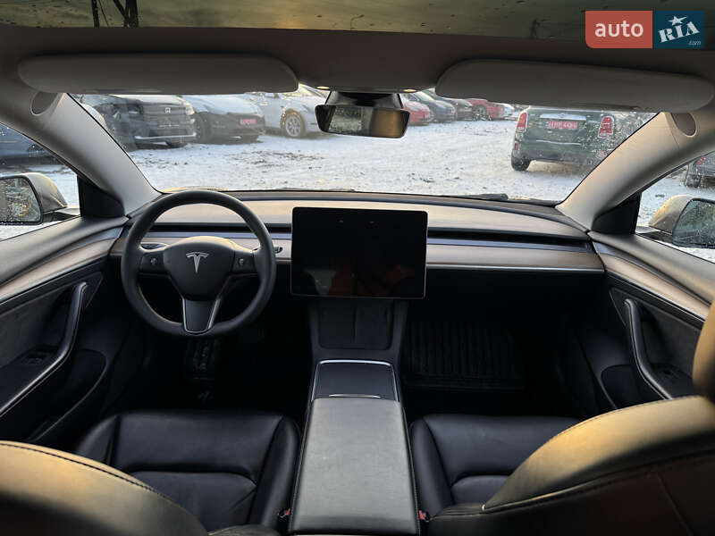 Седан Tesla Model 3 2022 в Луцке фото 21 Седан Tesla Model 3 2022 в Луцке